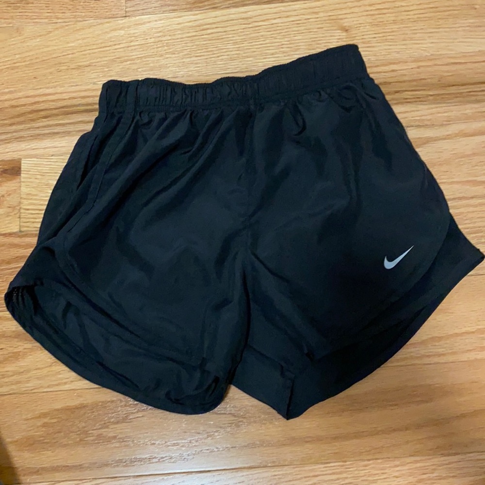 XS Nike Athletic Shorts